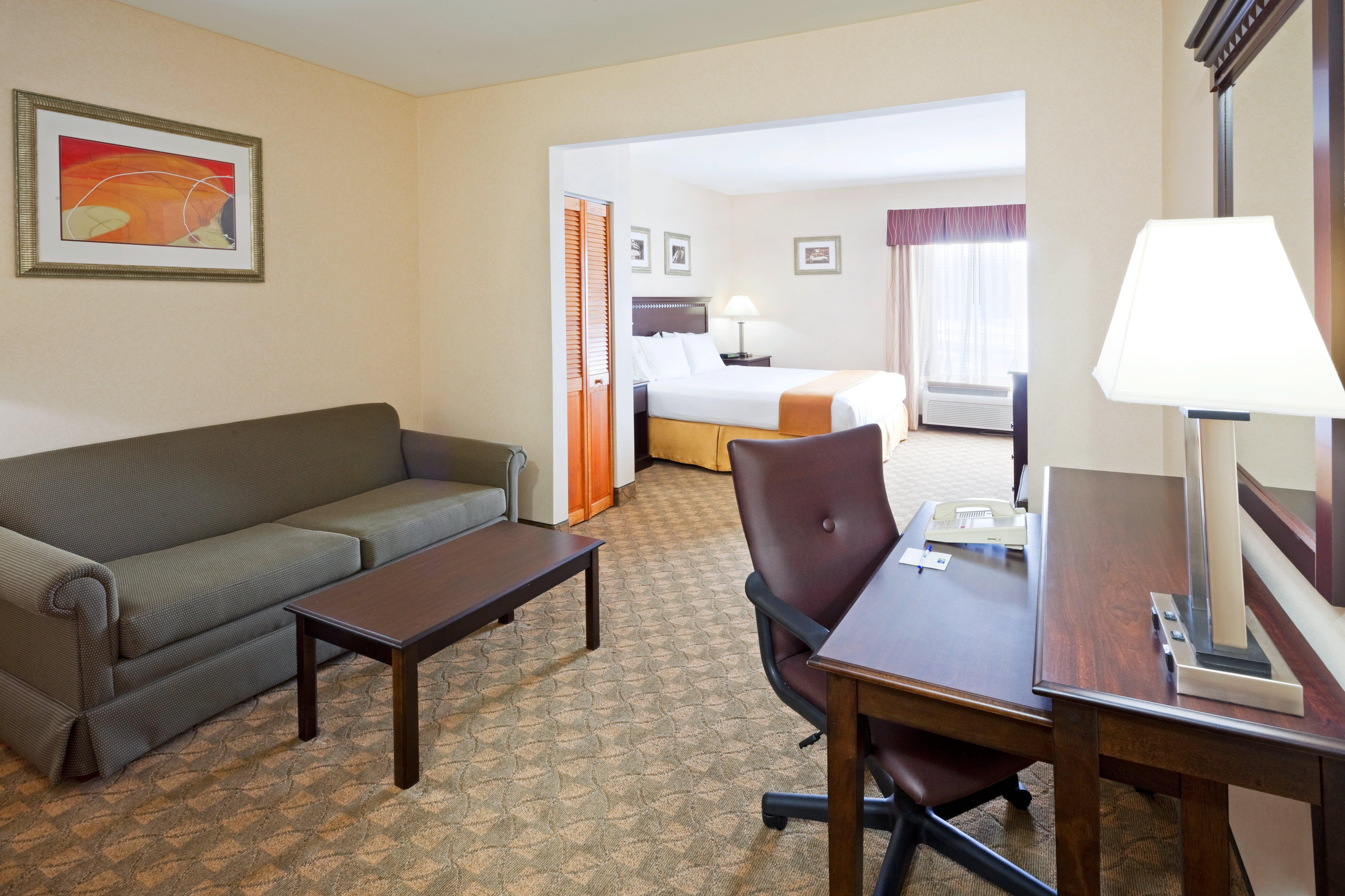 Holiday Inn Express & Suites Carneys Point - Pennsville By Ihg Eksteriør bilde